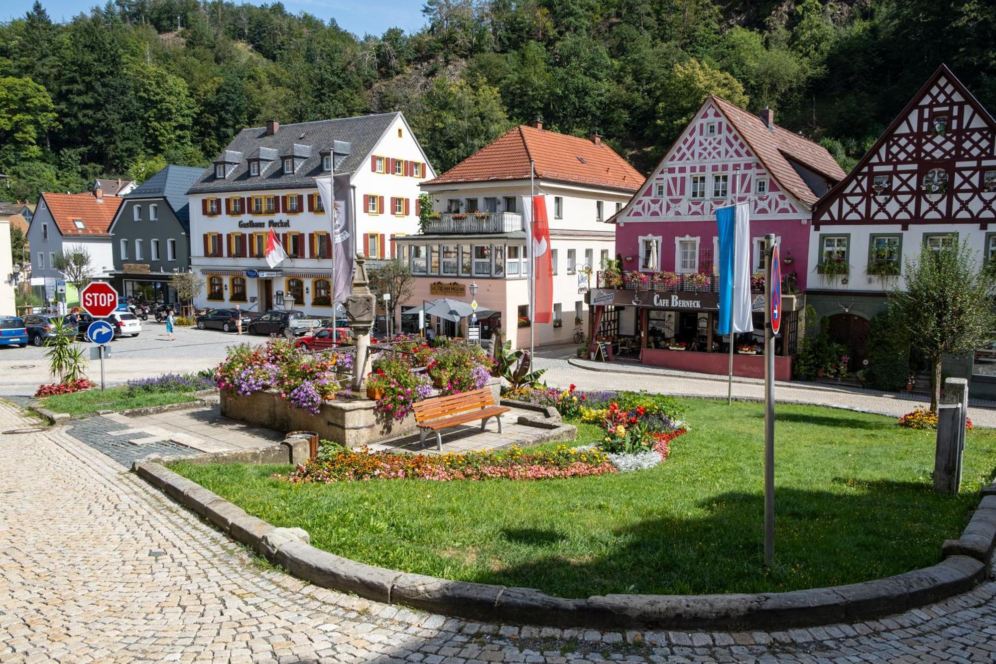 Ferien Und Monteurwohnung บาด แบร์เน็ค อิม ฟิชเทลเกอเบียร์เกอ ภายนอก รูปภาพ